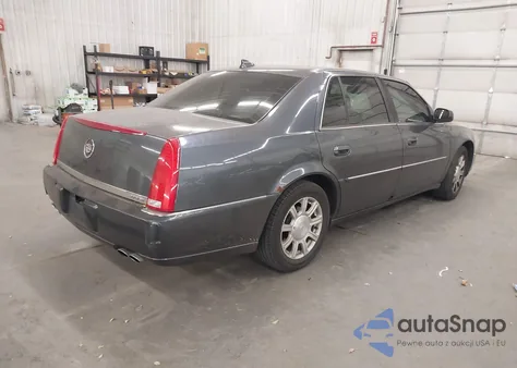2010 Cadillac Dts Standard from USA, damaged, VIN 1G6KA5EY2AU122437